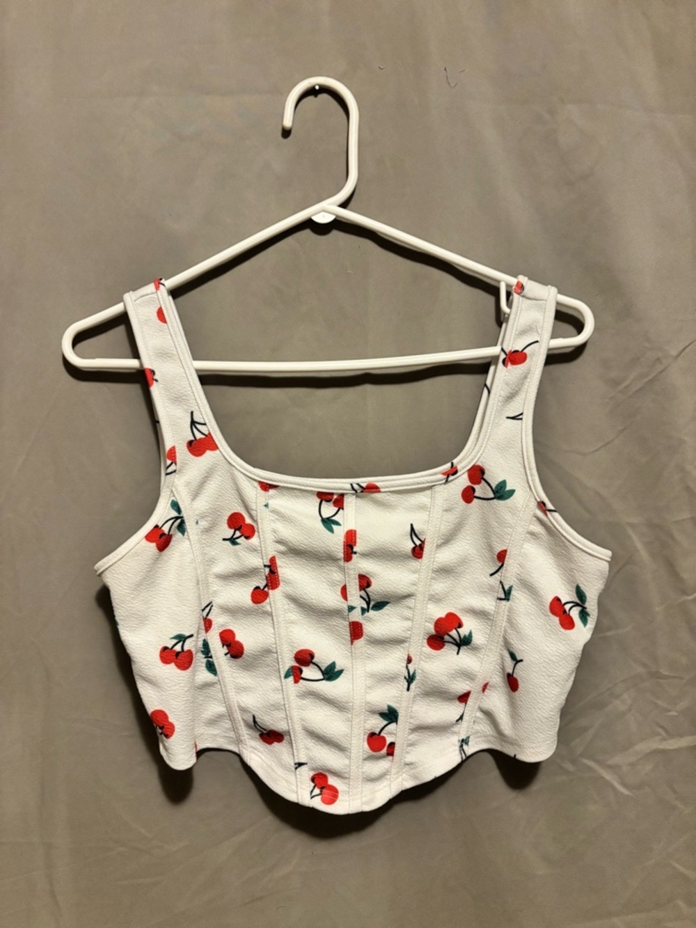 SHEIN White Cherry-Print Cropped Tank Top